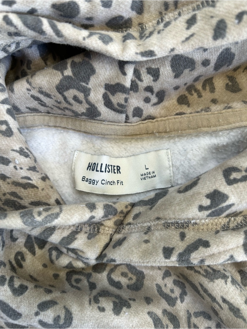 Hollister Cream and Gray Leopard Hoodie - Picture 6 of 7
